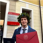 Studente laureato in Statistica:Ripetizioni di statistica e matematica per università e superiori